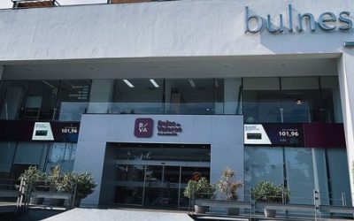 Bolsa de valores registra otro mes récord de volumen negociado