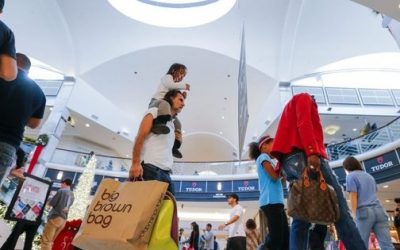 Confianza del consumidor estadounidense se contrae por menores expectativas