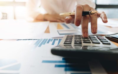 En julio, ahorros a largo plazo impulsan el crecimiento de los depósitos bancarios