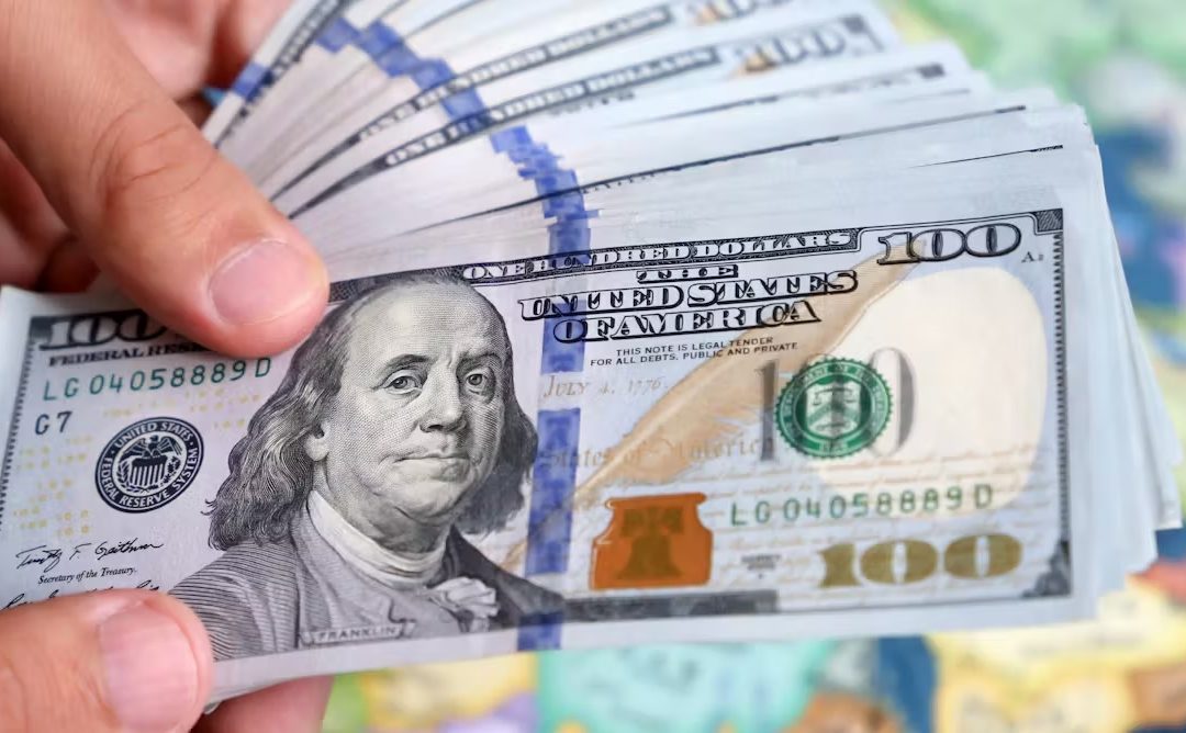 Tipo de cambio referencial se ubica cerca de Gs.7.800/USD​