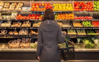 Índice de precios de los alimentos disminuye levemente en julio, según la FAO