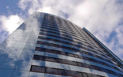 Mercado financiero busca fomentar ahorro en Gs. antes que en dólares