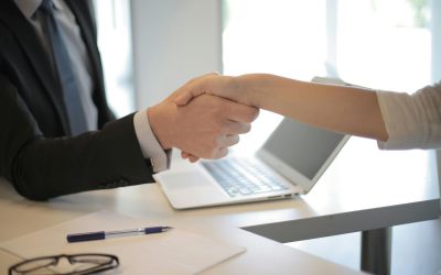 Desempleo en Estados Unidos cae ligeramente en agosto