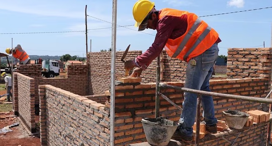 (La Nación) Familias de menores ingresos encabezan captación de créditos