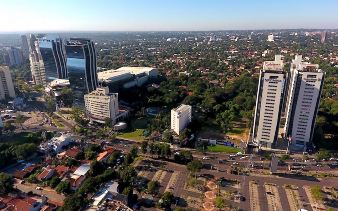 (La Nación) Paraguay puede expandir inversión extranjera con sectores forestales y energéticos