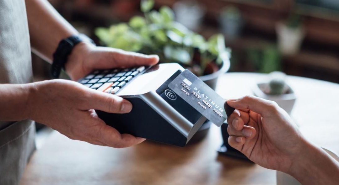 (El Nacional) Estrategias digitales y promociones contribuyen a récord en tarjetas de crédito