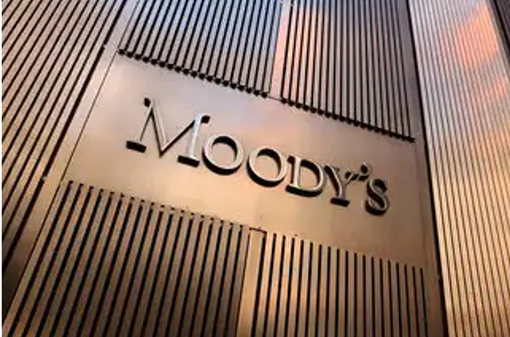 Moody’s rebaja calificación crediticia de EE.UU. por su creciente deuda