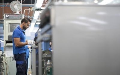 Zona Euro: actividad estancada, aunque la manufactura se recupera