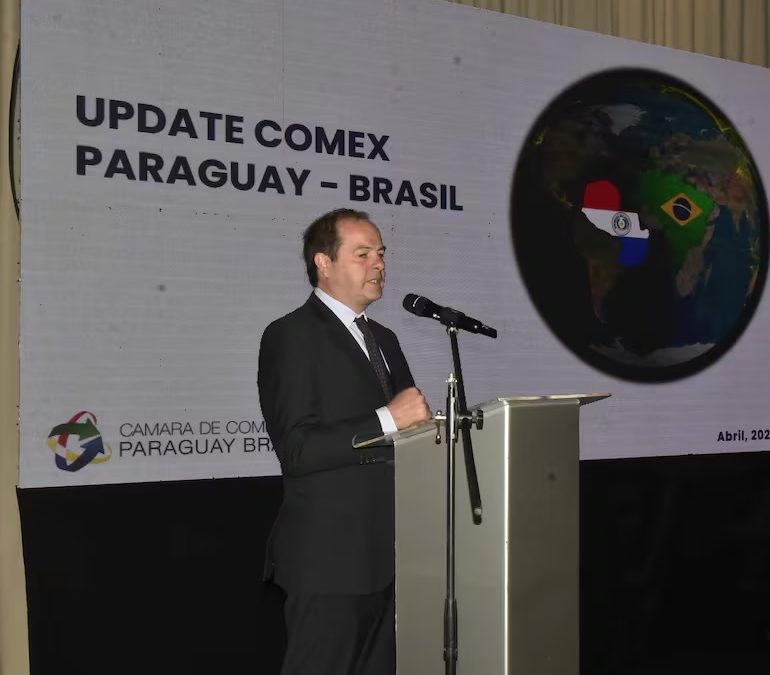 (ABC Color) Comercio con Brasil: «El desafío es transformar la energía y diversificar la exportación», aseguran