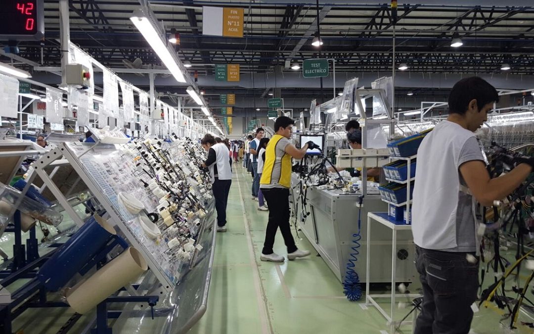 Dinamismo de exportaciones permite a la maquila mantener superávit​