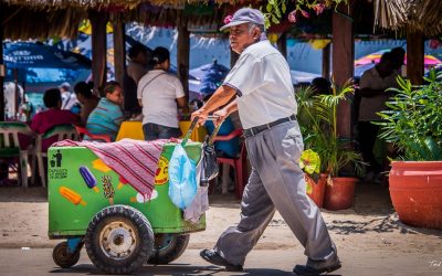 Informalidad laboral persiste, afectando más a jóvenes, mujeres y residentes del área rural
