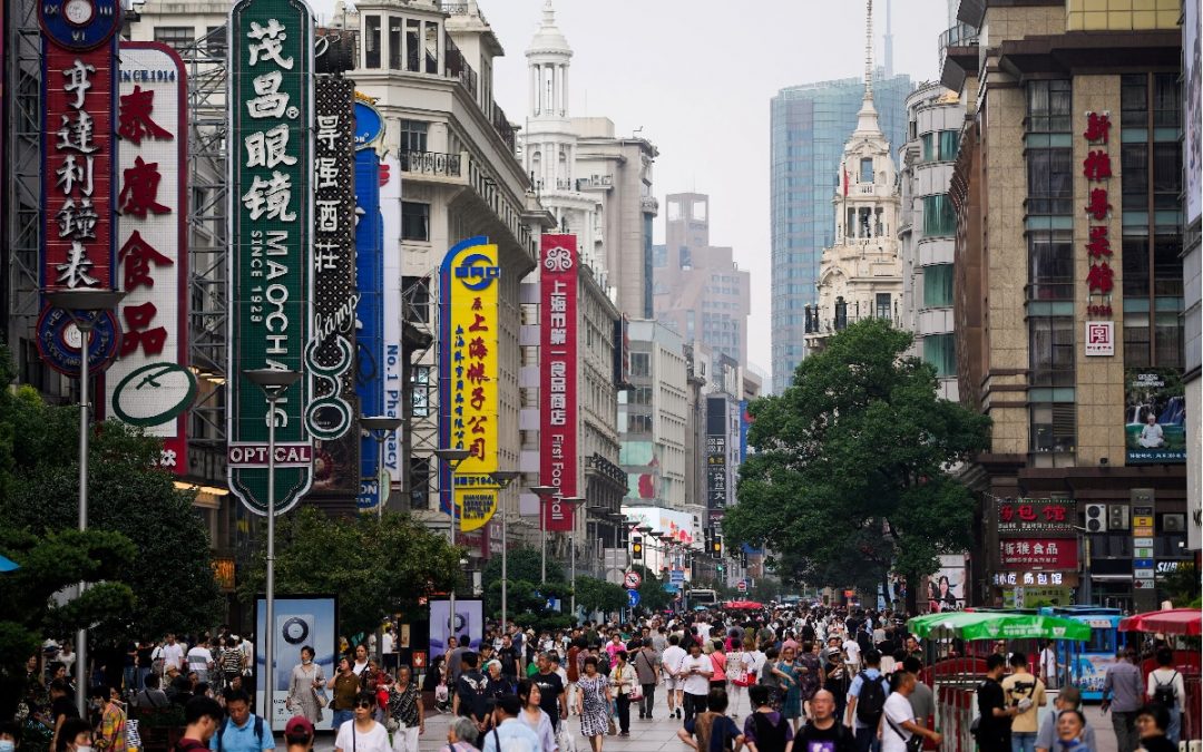 La economía china mantiene impulso: PIB sube 5,3% en la primera mitad de 2025