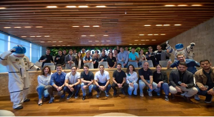 (Revista PLUS) Moonshot 2025: 10 equipos avanzan a la etapa final