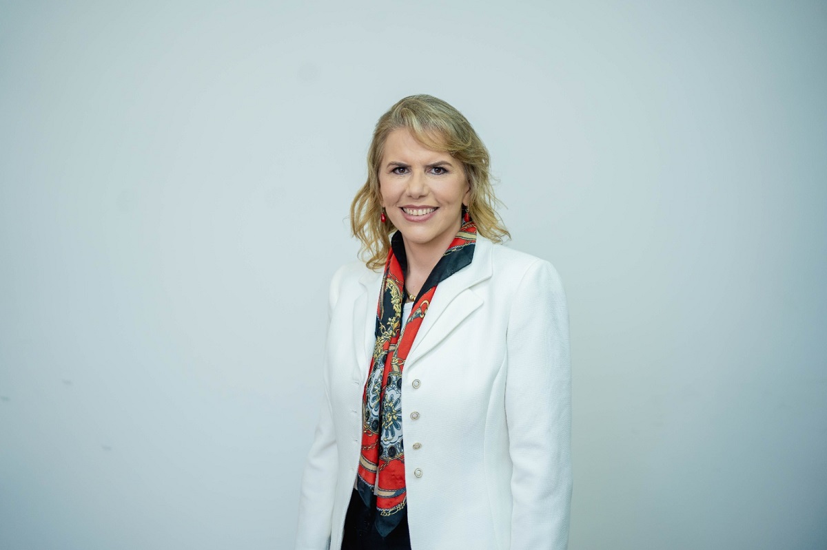 Liz Cramer, presidenta ejecutiva de ASOBAN