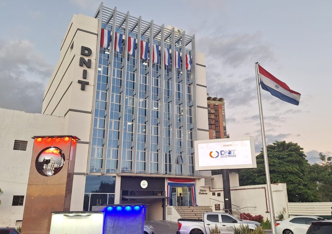 DNIT - Dirección Nacional de Ingresos Tributarios
