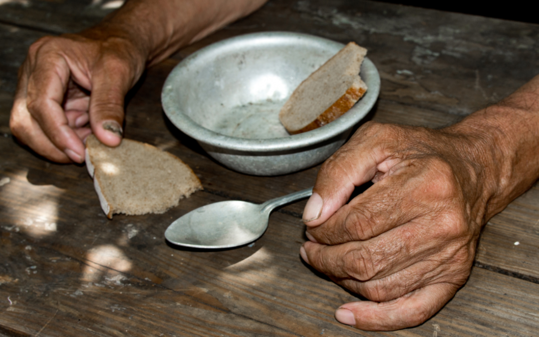 Paso Barreto y Fernando de la Mora en los  extremos de la pobreza en el país