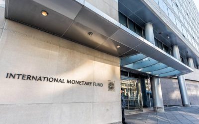 FMI destaca avances económicos, aunque advierte sobre desafíos fiscales y estructurales