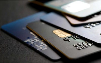 Más personas estarían accediendo a las tarjetas de crédito