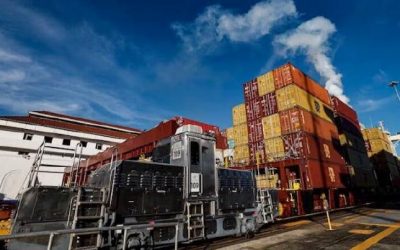 El año inicia con saldo comercial negativo y caída interanual de exportaciones