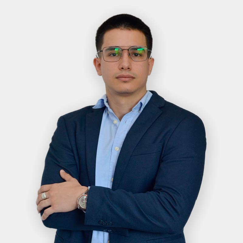 Elio Riveros